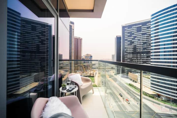 Apartamento Vogue Downtown - Bellevue Towers Dubái Exterior foto